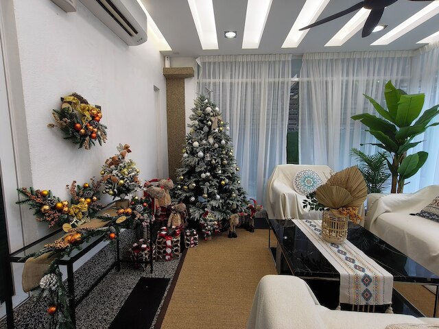 25000sqft グランド リュクス ヴィラ PJ 13BR 42Pax