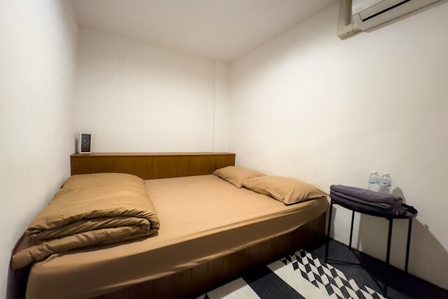 ワンス イン ア ブルー ムーン カフェ & ホステル