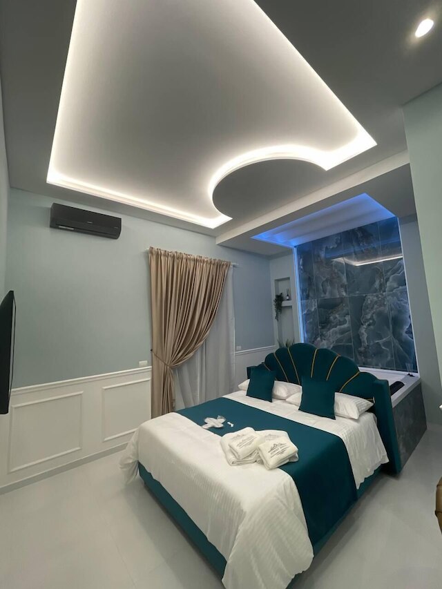 サニー スイート ラグジュアリー エクスペリエンス