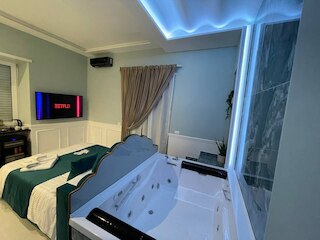 サニー スイート ラグジュアリー エクスペリエンス