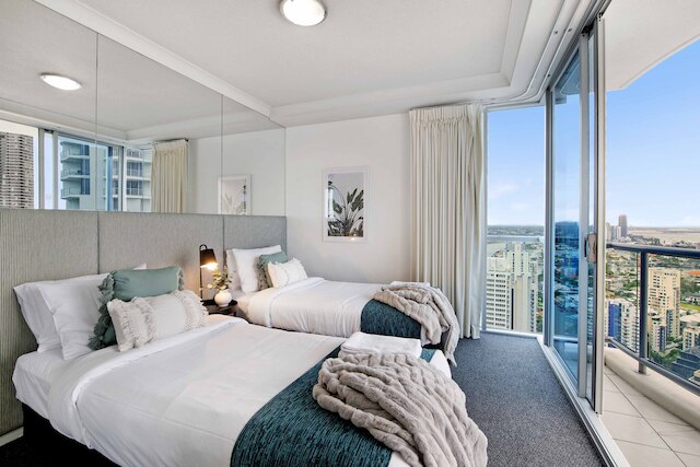 チェブロンルネッサンス - ワオステイ