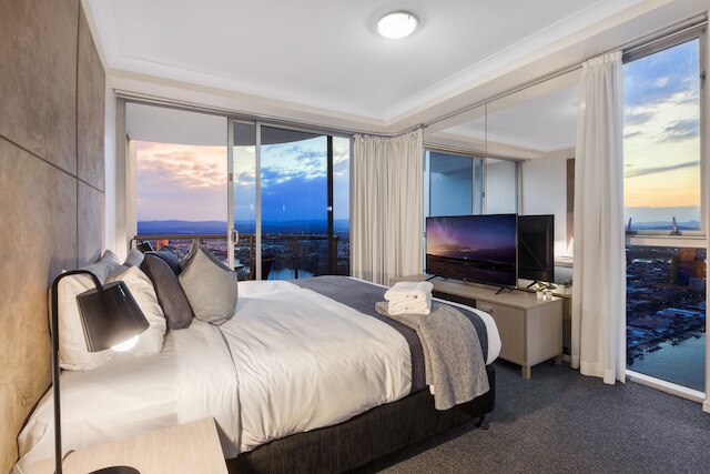 チェブロンルネッサンス - ワオステイ