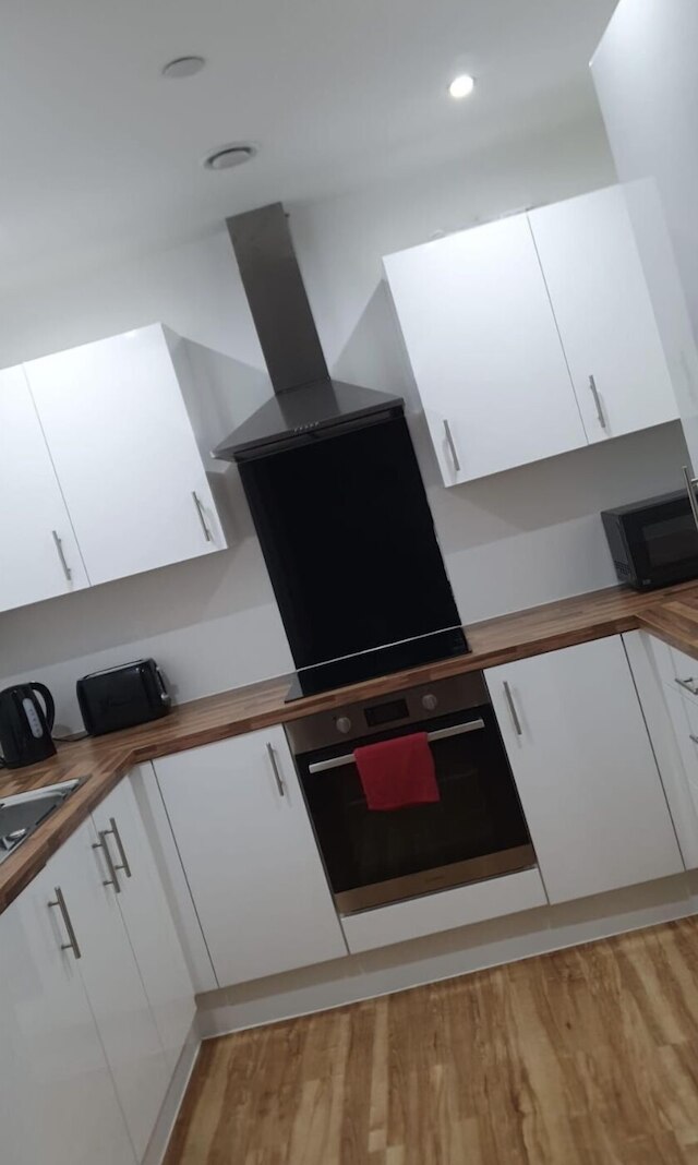 26階の清潔な1ベッドルームアパートメント