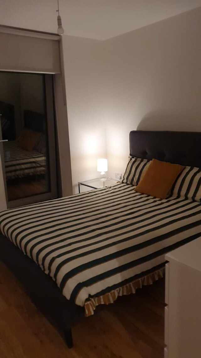 26階の清潔な1ベッドルームアパートメント