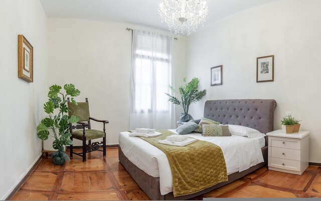 ベニスラグジュアリーパレス6 - ロクツBK