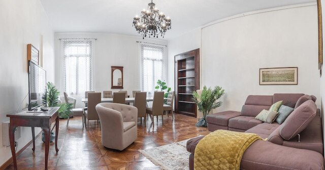 ベニスラグジュアリーパレス6 - ロクツBK