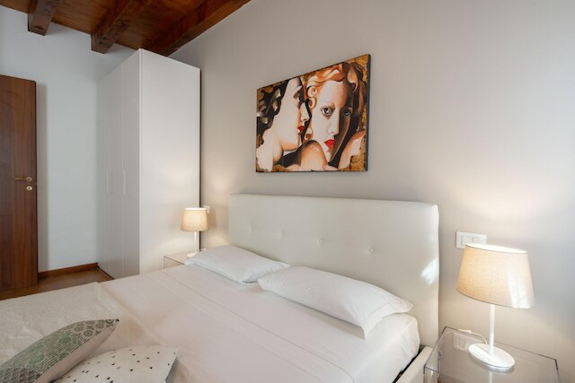 ヘリオン パレス アパートメント 1 - ロクズ