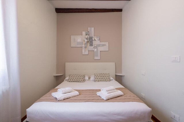 ヘリオン パレス アパートメント 1 - ロクズ