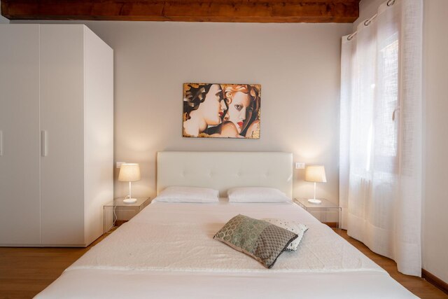 ヘリオン パレス アパートメント 1 - ロクズ