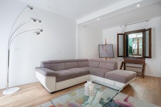 サンマルコスクエアウィズテラスBK