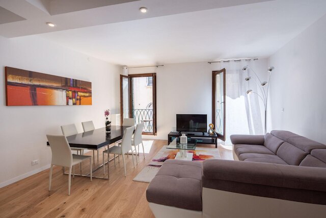 サンマルコスクエアウィズテラスBK