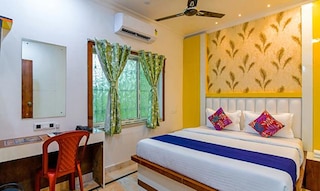 ファブエクスプレスゴールデンパレス