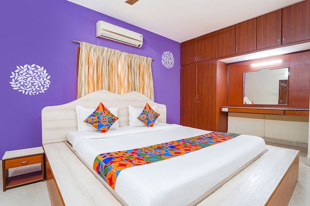 ファブエクスプレス シリーシルーニワス