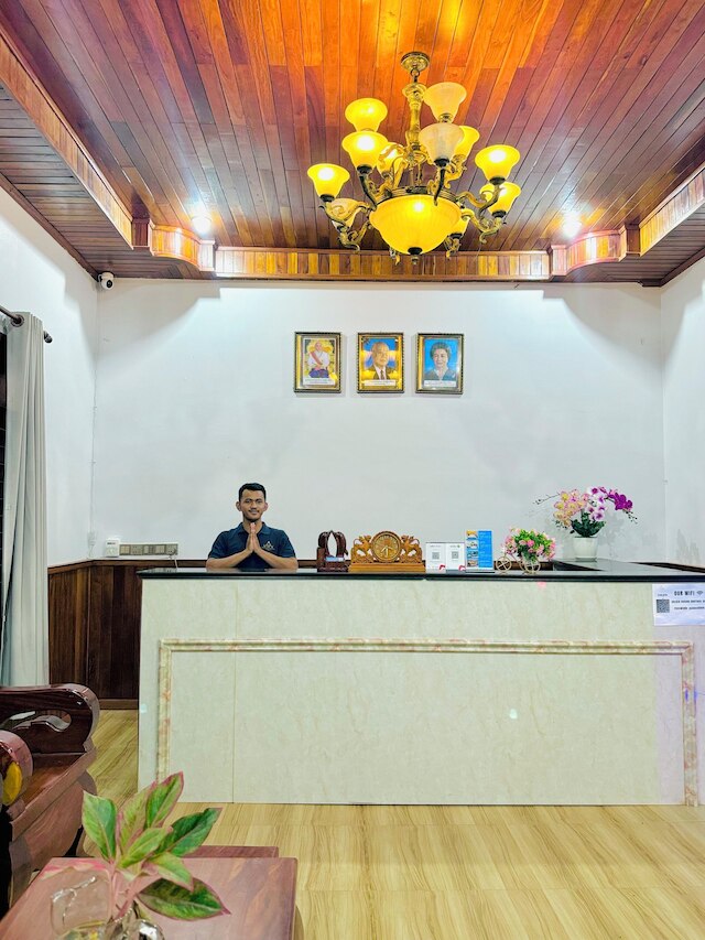 ゴールデン バコン ブティック