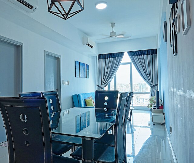 reStaryブルーゲームテーマのホームステイ