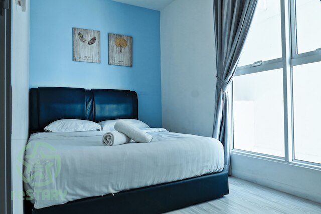 reStaryブルーゲームテーマのホームステイ