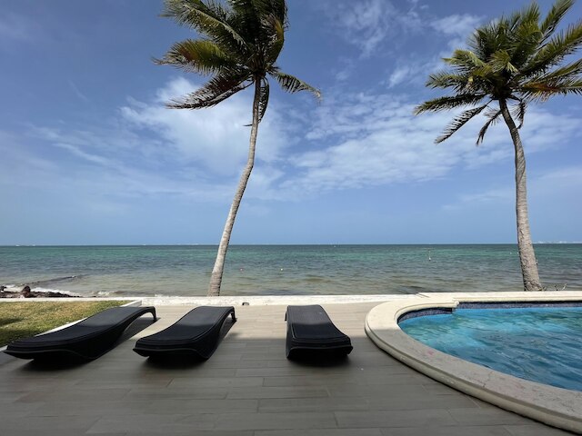 フラミンゴ プラス バイ アンディアニ トラベル