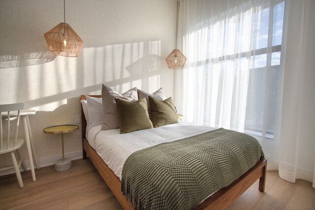 ユニーク ステイズ - 4119 サン デニス