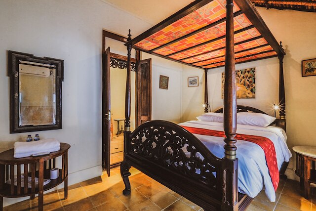 ベベク・コテージ・サヌール