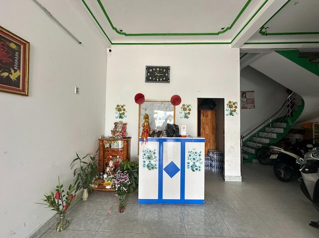 SPOT ON 1222ソングハンモーテル