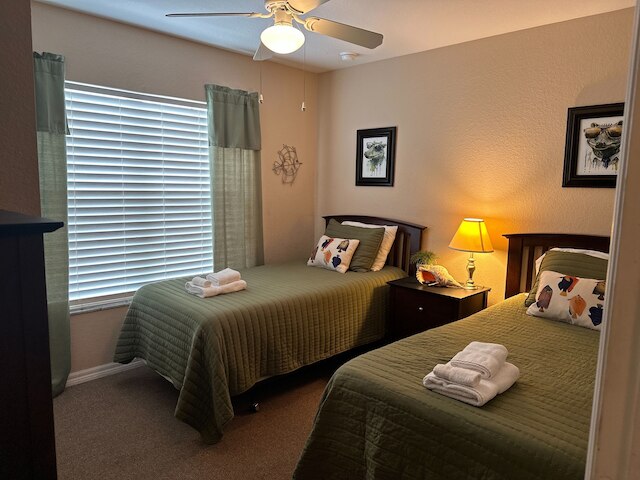 セブン ドワーフズのビラ - オーラ1