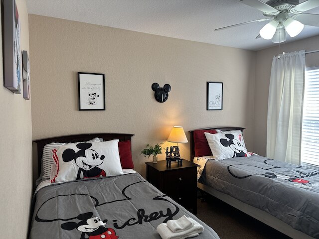 セブン ドワーフズのビラ - オーラ1