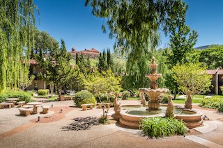 アロヨ ロブレ リゾート アット オーク クリーク