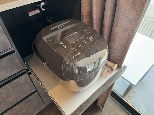 Windmill Village E-10