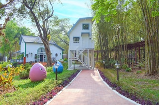 ダラエクスプレスバイアンコールグリーンガーデンズ