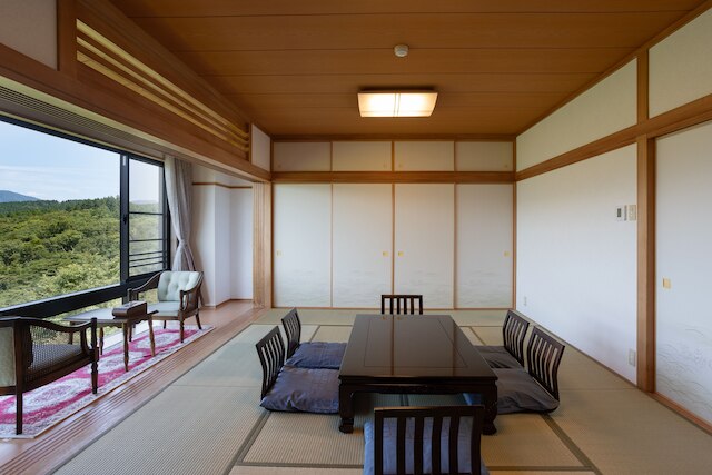 箱根芦ノ湖 美景館