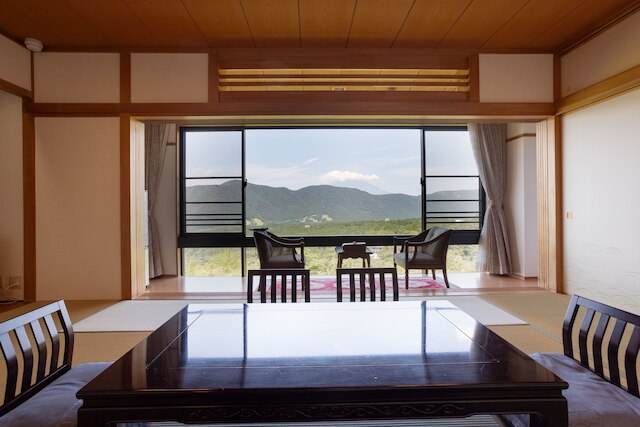 箱根芦ノ湖 美景館