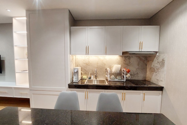 ブランド ニュー アンド ナイス 2ベッドルーム アパートメント アット ザ ライズ コンドミニアム メダン バイ トラベリオ