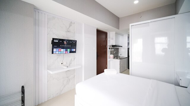 ナイスアンドコンフォータブルスタジオグランドダルマフサダラグーンアパートメント