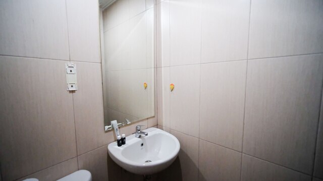 タマンサリパピリオアパートメントのナイス＆クリーンスタジオ（キッチンなし）