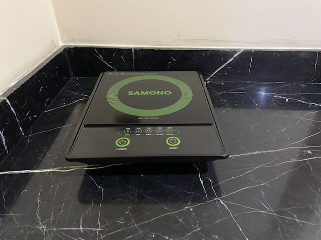 グッドディールスタジオアパートメントアットウォーホール（W/R）レジデンス