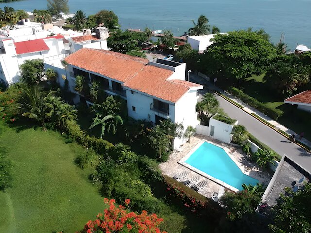 ソーレ & マーレ バイ アンディアニ トラベル