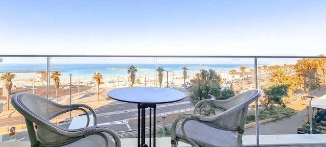 テルアビブ-ヤフォのハヤルコンエメロード