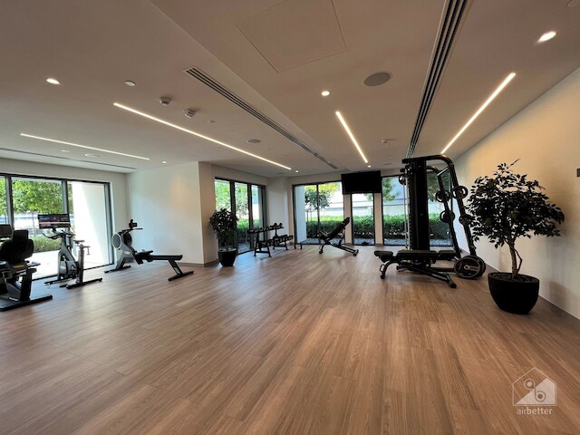 ラグジュアリーブルジュロイヤルアパートバルコニー＆息をのむビュー