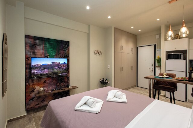 ロマンチックスタジオアンダーアクロポリス