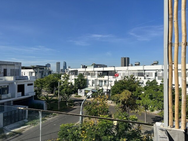 インターハウス ラ ホームステイ ダナン