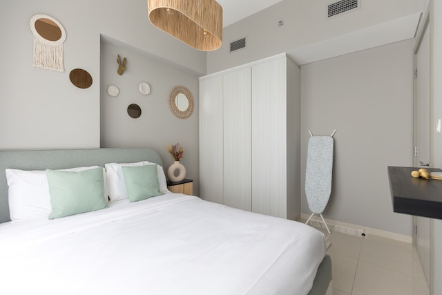 静かな1BRリバービュー