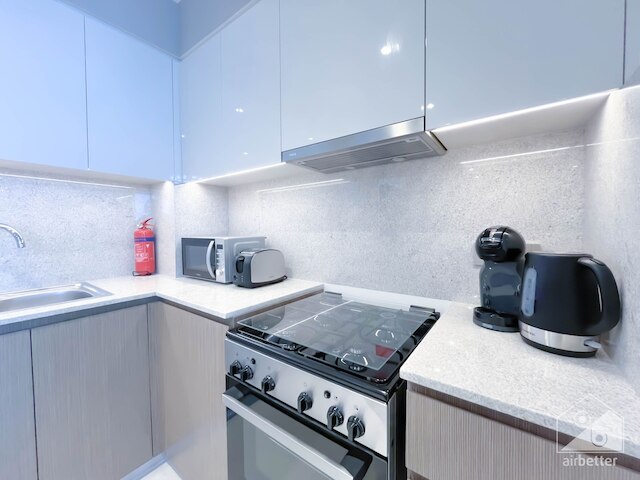 ラグジュアリー 2ベッド バルコニー シティ ビュー デイリー クリーン インクルーデッド