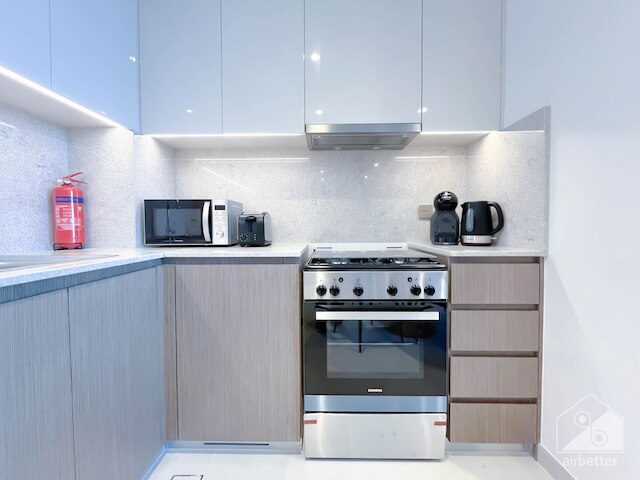 ラグジュアリー 2ベッド バルコニー シティ ビュー デイリー クリーン インクルーデッド