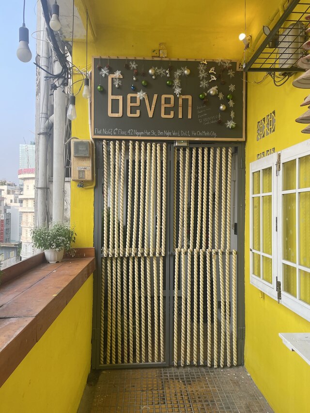 6even（シックスイーブン）