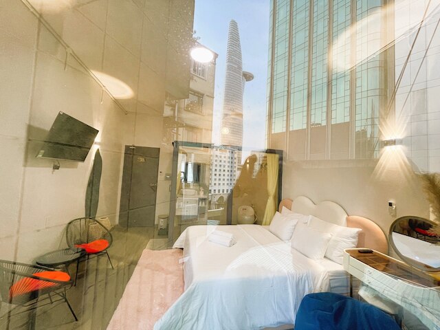 6even（シックスイーブン）