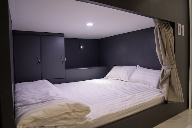 レメディ・ホステル