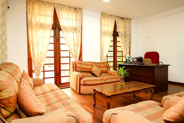 アナムホステル