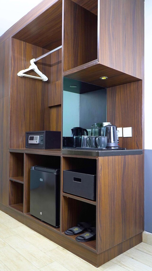 ホル ホテル マンガ ドゥア スクエア