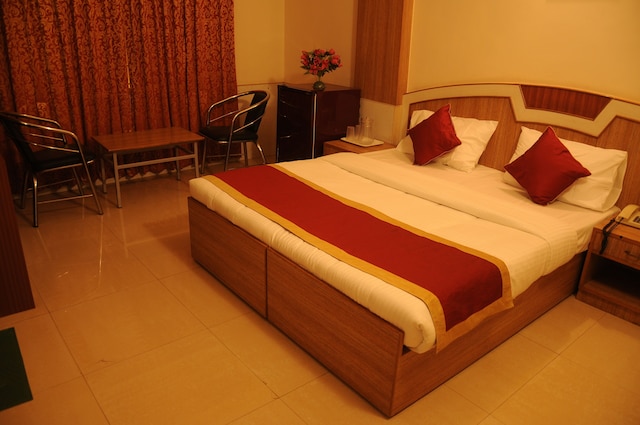 スリニディ レジデンシー