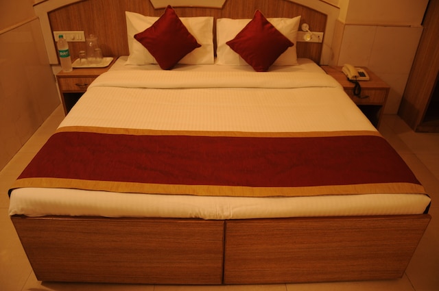 スリニディ レジデンシー